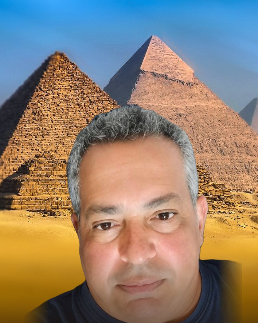Ahmed Fathy, guía turístico oficial en Egipto